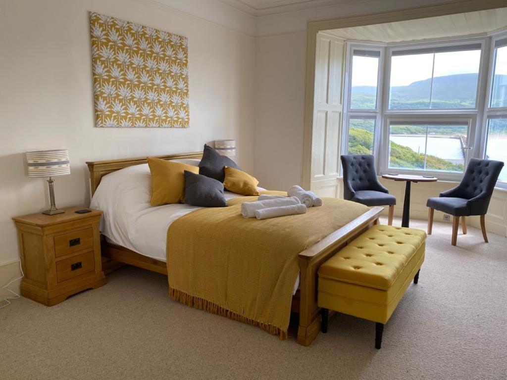 No6 Bed & Breakfast Barmouth Bagian luar foto