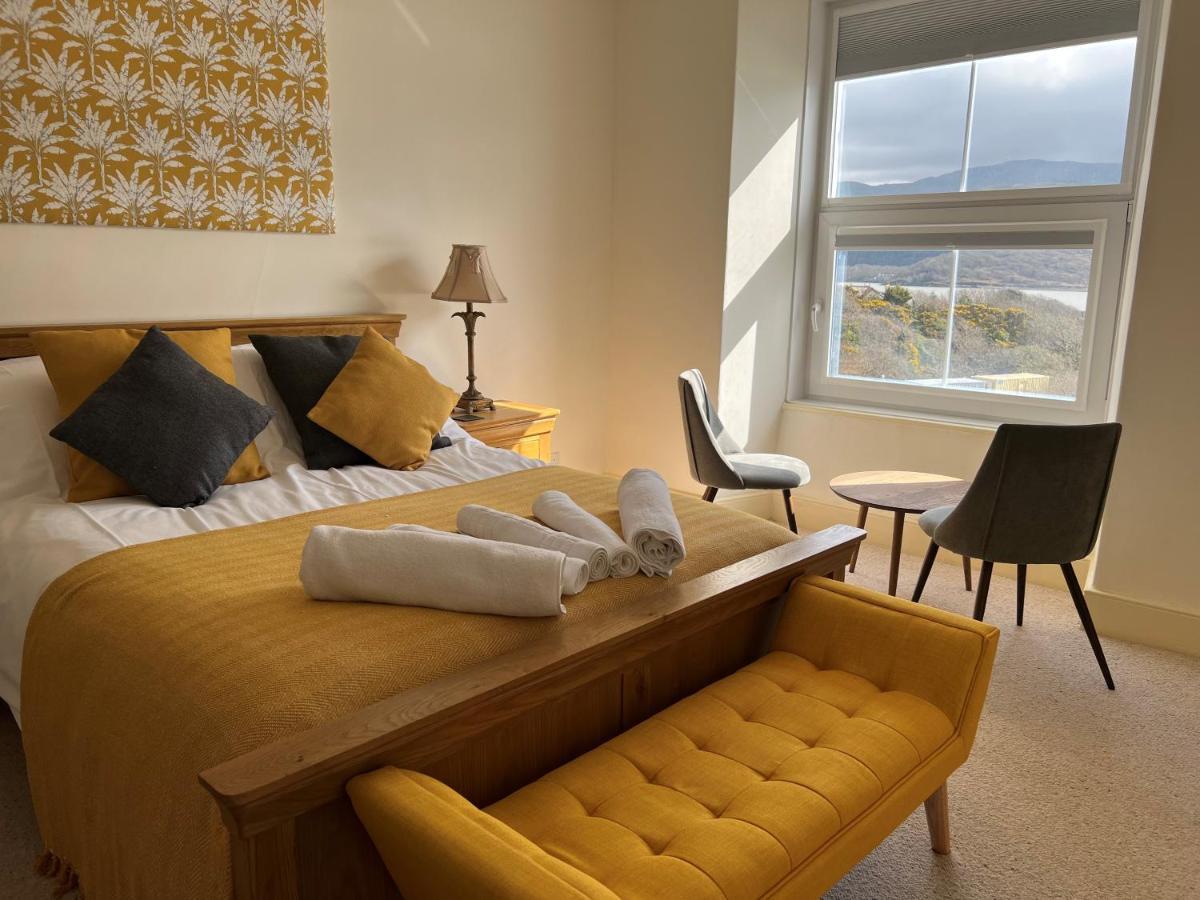 No6 Bed & Breakfast Barmouth Bagian luar foto