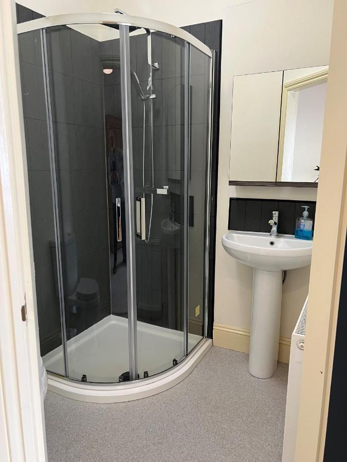 No6 Bed & Breakfast Barmouth Bagian luar foto